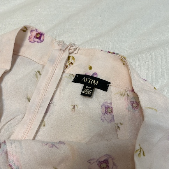 AFRM high waisted Floral pants - Picture 4 of 6